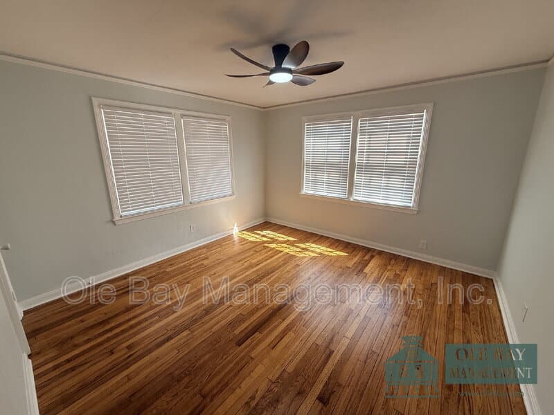 Mobile Condo: 1810 New Hamilton St