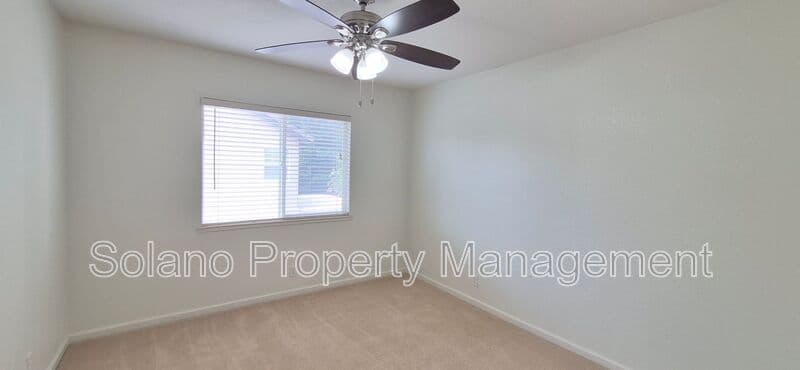 Dixon House: 2080 Mariposa Drive