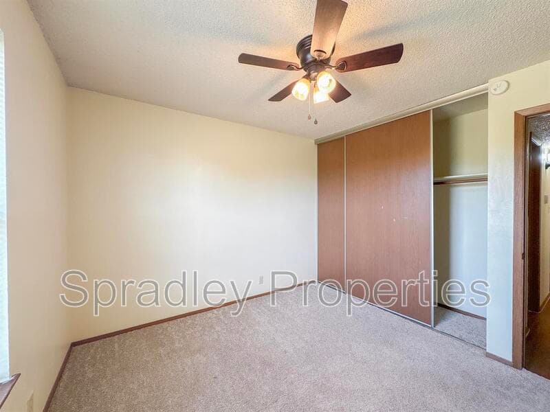 Troy Condo: 120 W Main St