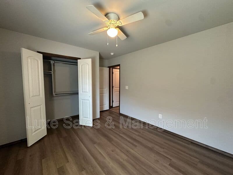 Piedmont House: 14008 Northwood Village Dr