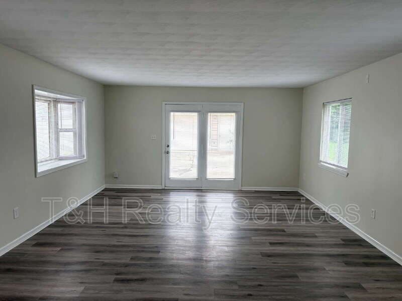 Indianapolis Condo: 5050 Hardegan Street