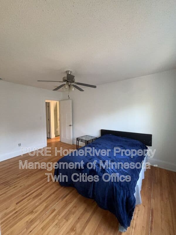 Minneapolis House: 2407 N 4th St