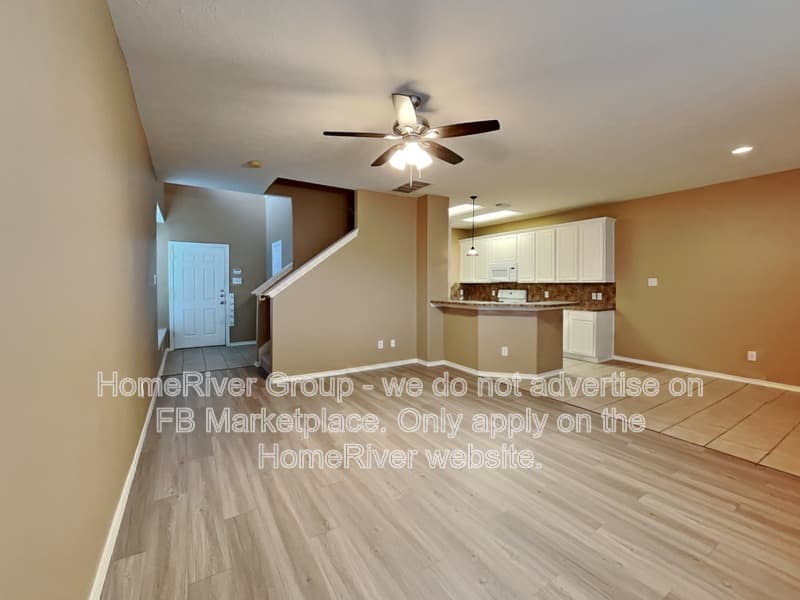 Pasadena House: 6220 Stoney Creek Dr