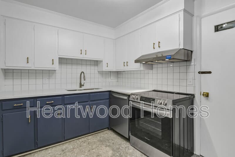 Columbia Condo: 934 Laurens Street