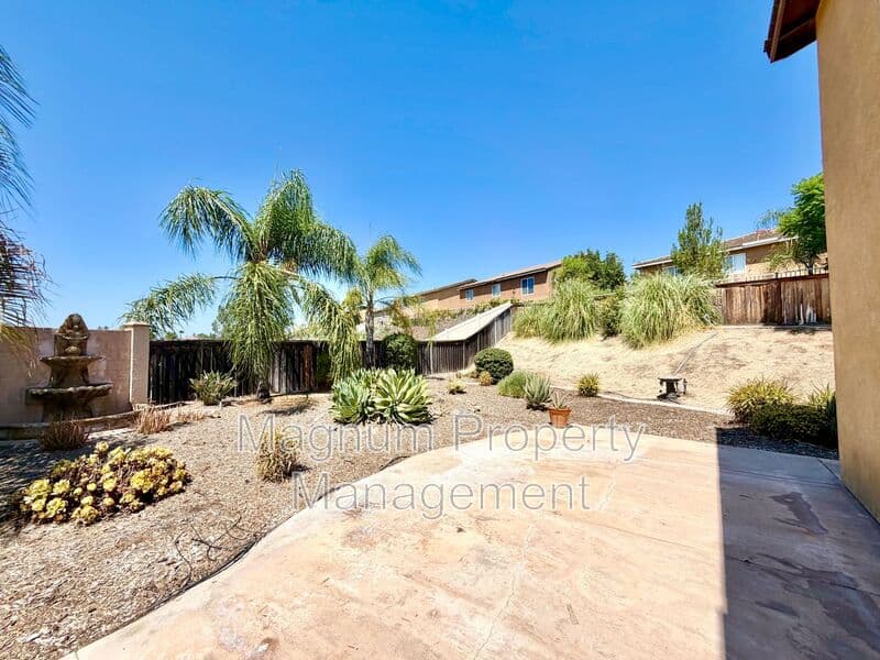 Temecula House: 46383 Vianne Ct