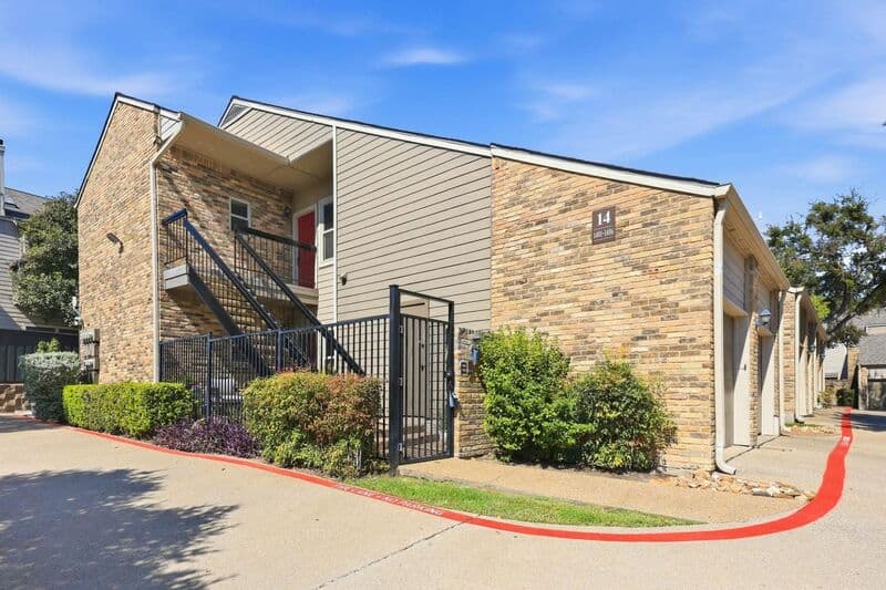 Dallas Condo: 5616 Preston Oaks Rd