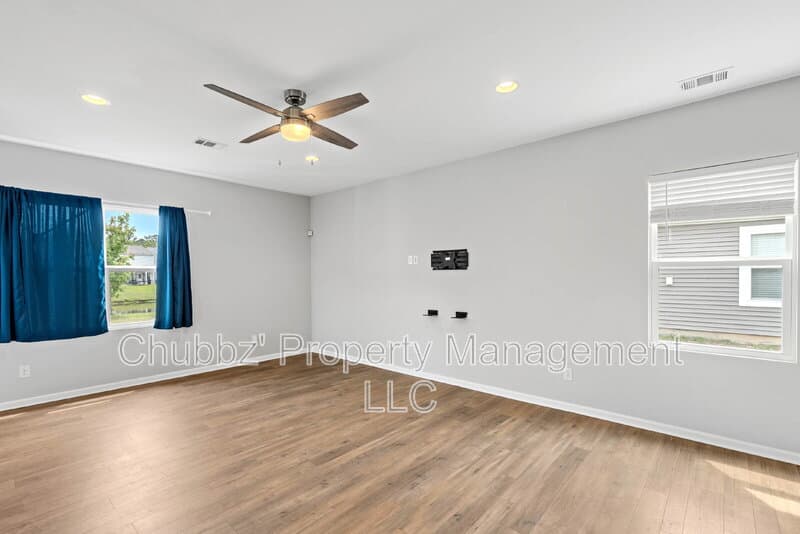 Port Royal House: 23 Toxaway Lane