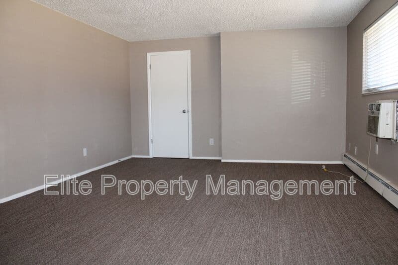Pueblo Condo: 51 E Red Creek Springs Rd