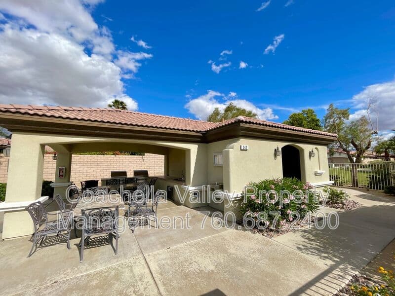 Rancho Mirage Condo: 168 Via Martelli