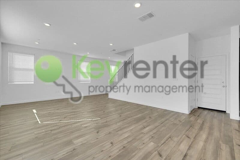 Plumas Lake House: 2061 Hesperian Drive