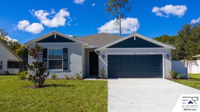 Palm Coast House: 30 Beckner Ln