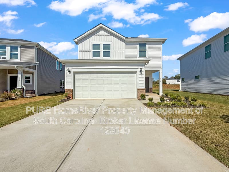 Spartanburg House: 714 Cozy Bluff Rd