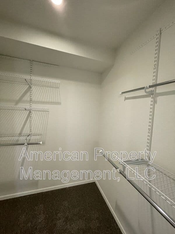 Tulsa House: 1704 W 62nd St S