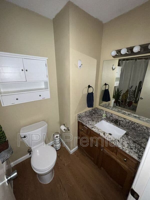 Baton Rouge Condo: 10062 Jefferson Hwy