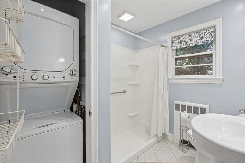 Haddon Township House: 17 Lockland Avenue