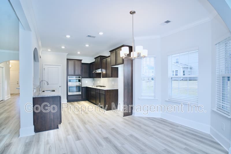 Greenville House: 114 Horace Court Drive