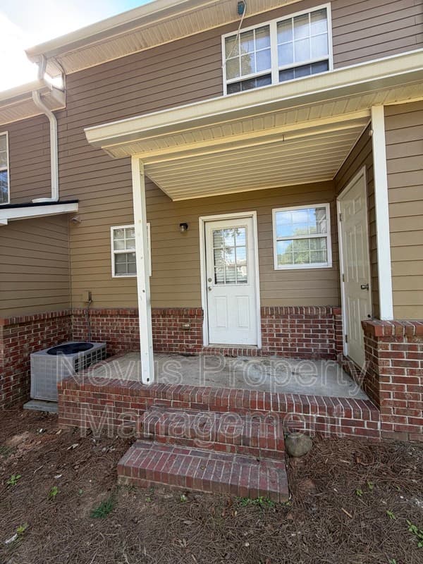 Bremen Townhome: 519 Lawson Street