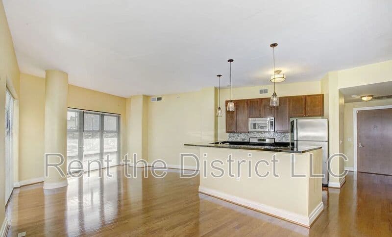 Washington Condo: 2120 Vermont Avenue NW