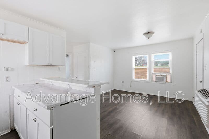 Belton Condo: 1015 N Scott Avenue #10