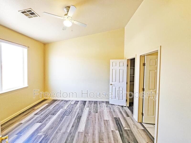Pahrump Condo: 1051 Red Butte Street