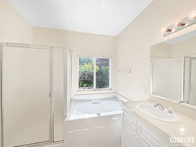 Escondido House: 3193 Willow Tree Ln