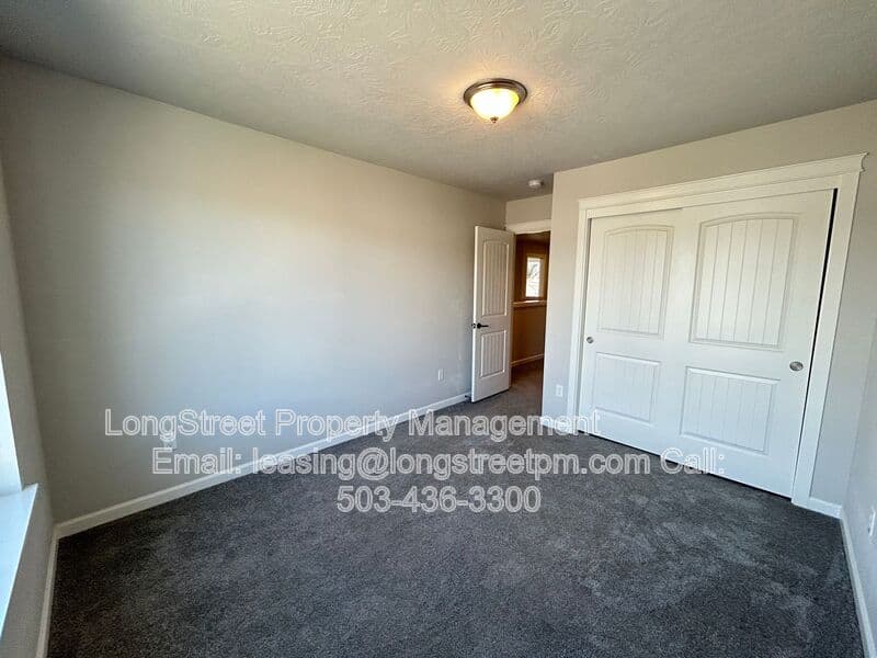 Adair Village House: 7237 SE Berg Dr