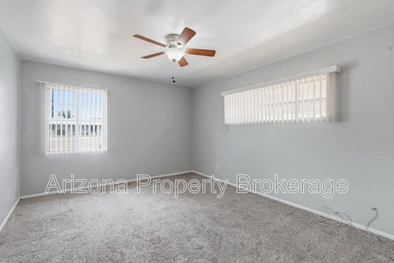 Phoenix House: 4640 E. Oak St.