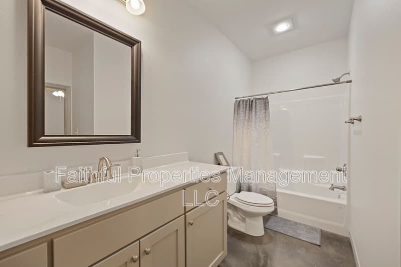 Lindale Condo: 16374 County Road 4100 - 34