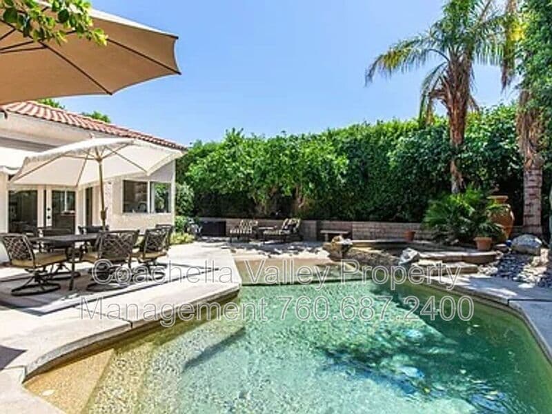 Rancho Mirage House: 40 Vistara Dr