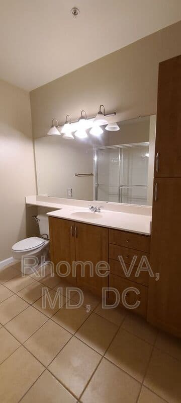 Herndon Condo: 12937 Centre Park Cir