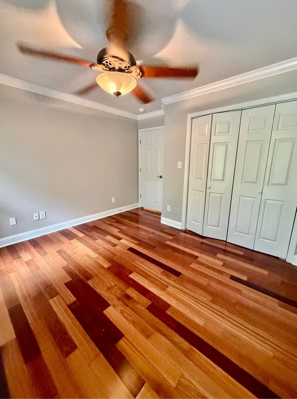 Huntsville House: 2411 Oakwood Avenue NE