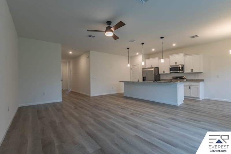 Palm Coast House: 30 Beckner Ln