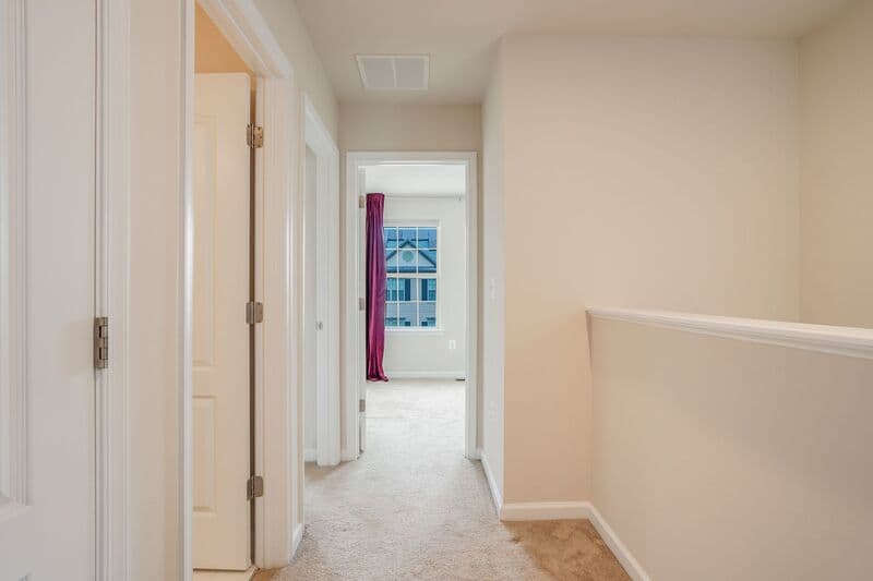 Fredericksburg House: 10100 Futbol Ct