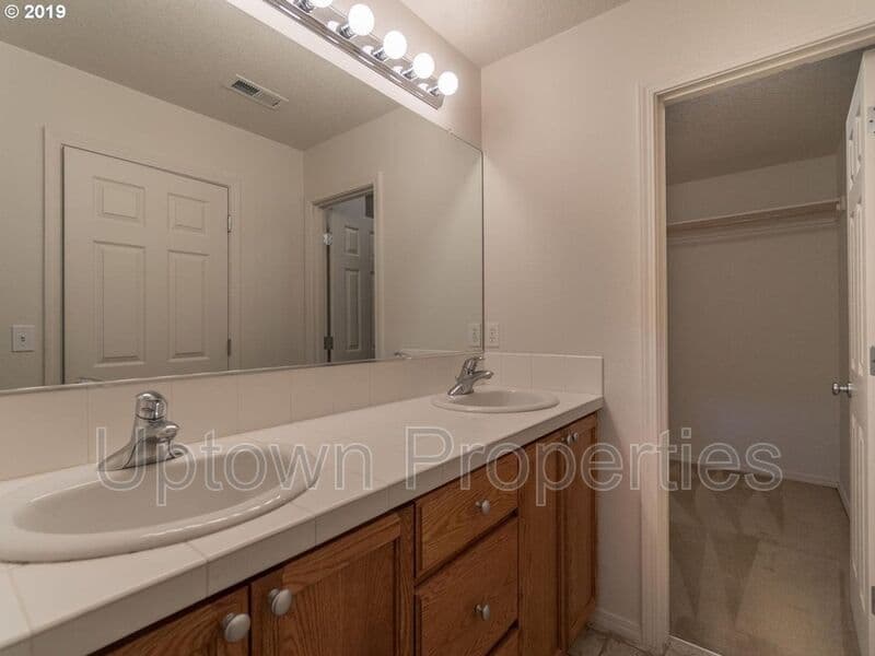 Beaverton House: 17158 SW Marty Ln