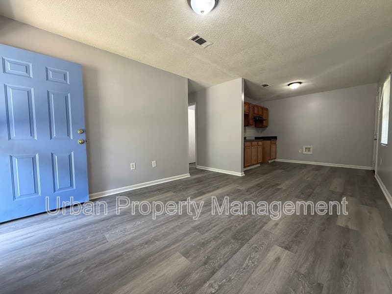 Memphis House: 3544 Hicky St