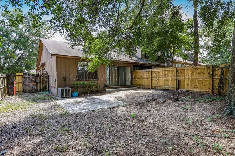 Jacksonville House: 3476 Raymur Villa Drive