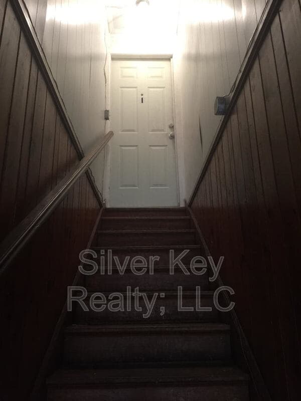 Athens Condo: 107 Forrest Avenue