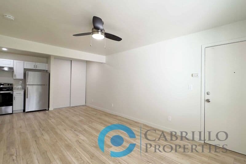 San Diego Condo: 8453 Carlisle Drive