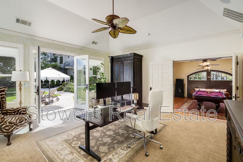 Danville House: 4482 Deer Ridge Rd