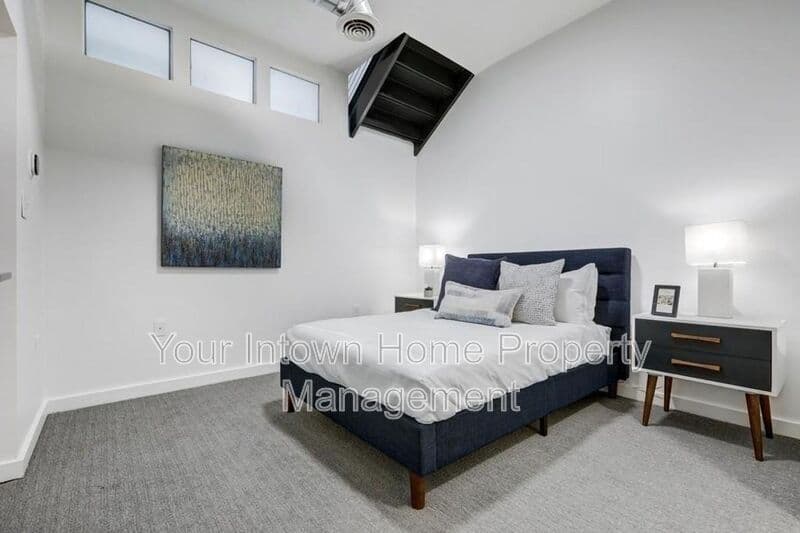 Atlanta Condo: 260 18th St NW