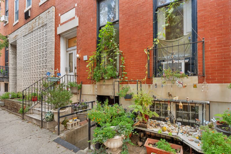 Baltimore Condo: 931 Saint Paul Street - Unit 3R