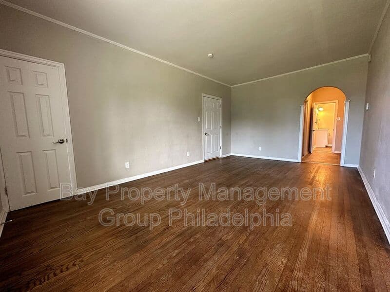 Philadelphia Condo: 4927 Wynnefield Ave