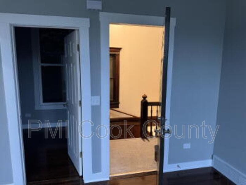 Chicago Condo: 1950 S Trumbull Avenue