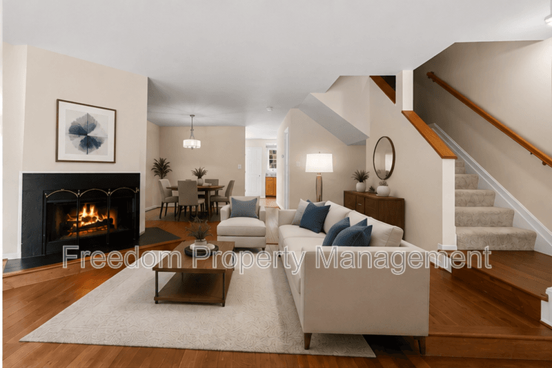Manassas Townhome: 8644 Sanderling Dr