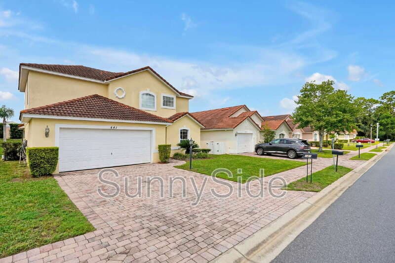 Davenport House: 441 Robin Rd