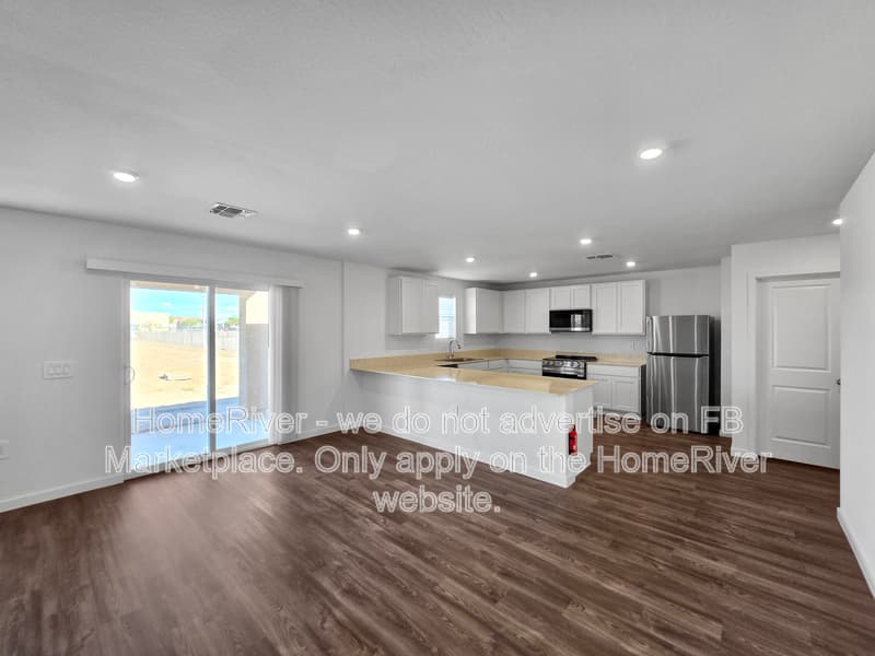 Arizona City House: 15177 S Yava Rd