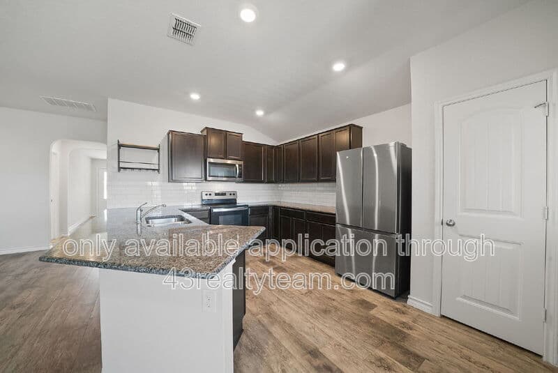 San Antonio House: 6927 Altair Chase