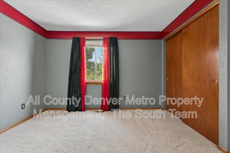 Centennial House: 19721 E Stanford Drive