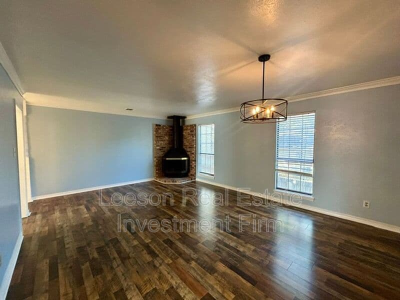 Shreveport House: 2500 Centenary Blvd.