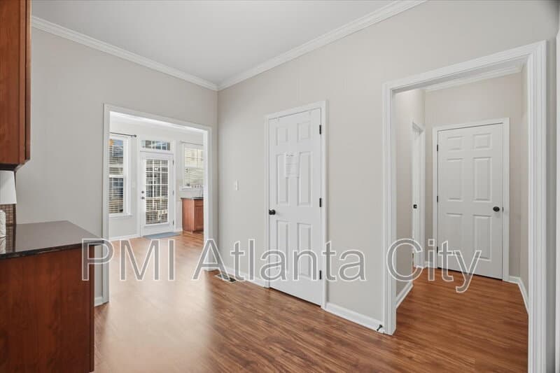 Suwanee Townhome: 4428 Grove Field Park NW